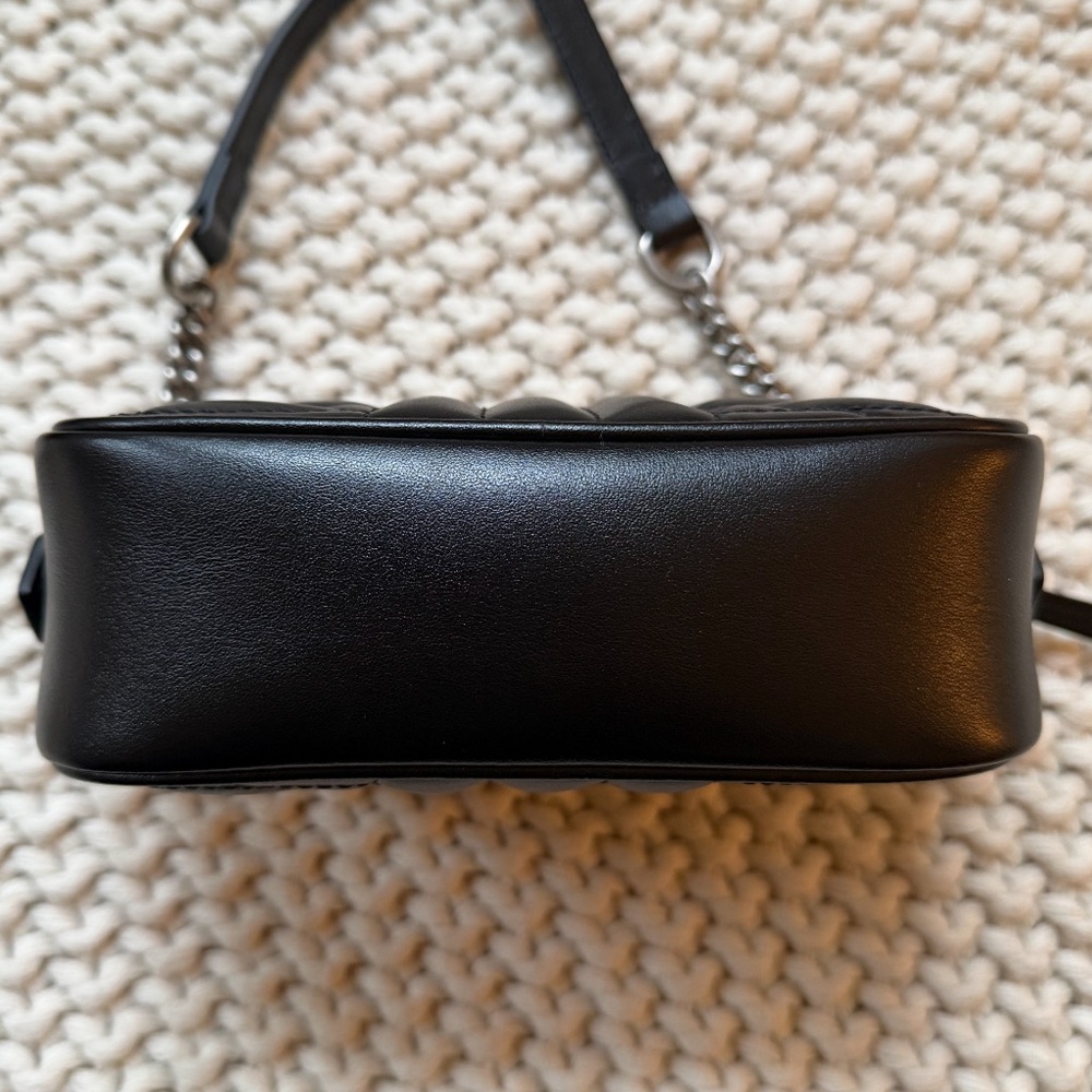 Gucci Matelasse Aria Mini Marmont Crossbody Bag - Picture 4 of 9